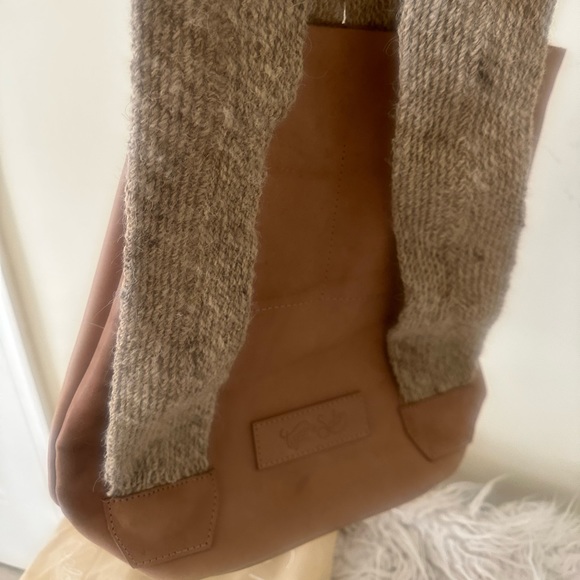 Accessories - Leather/burlap backpack / Blush color / New / Dust bag included / Med size